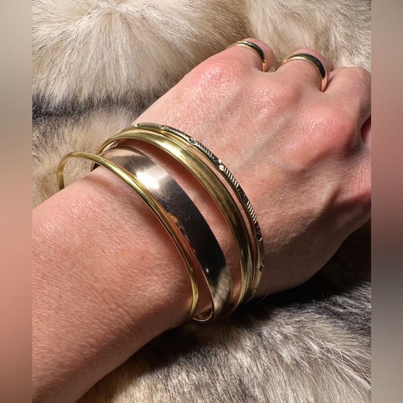 Set of 4 Solid Brass Textured Bangle Bracelets - Picture 7 of 8